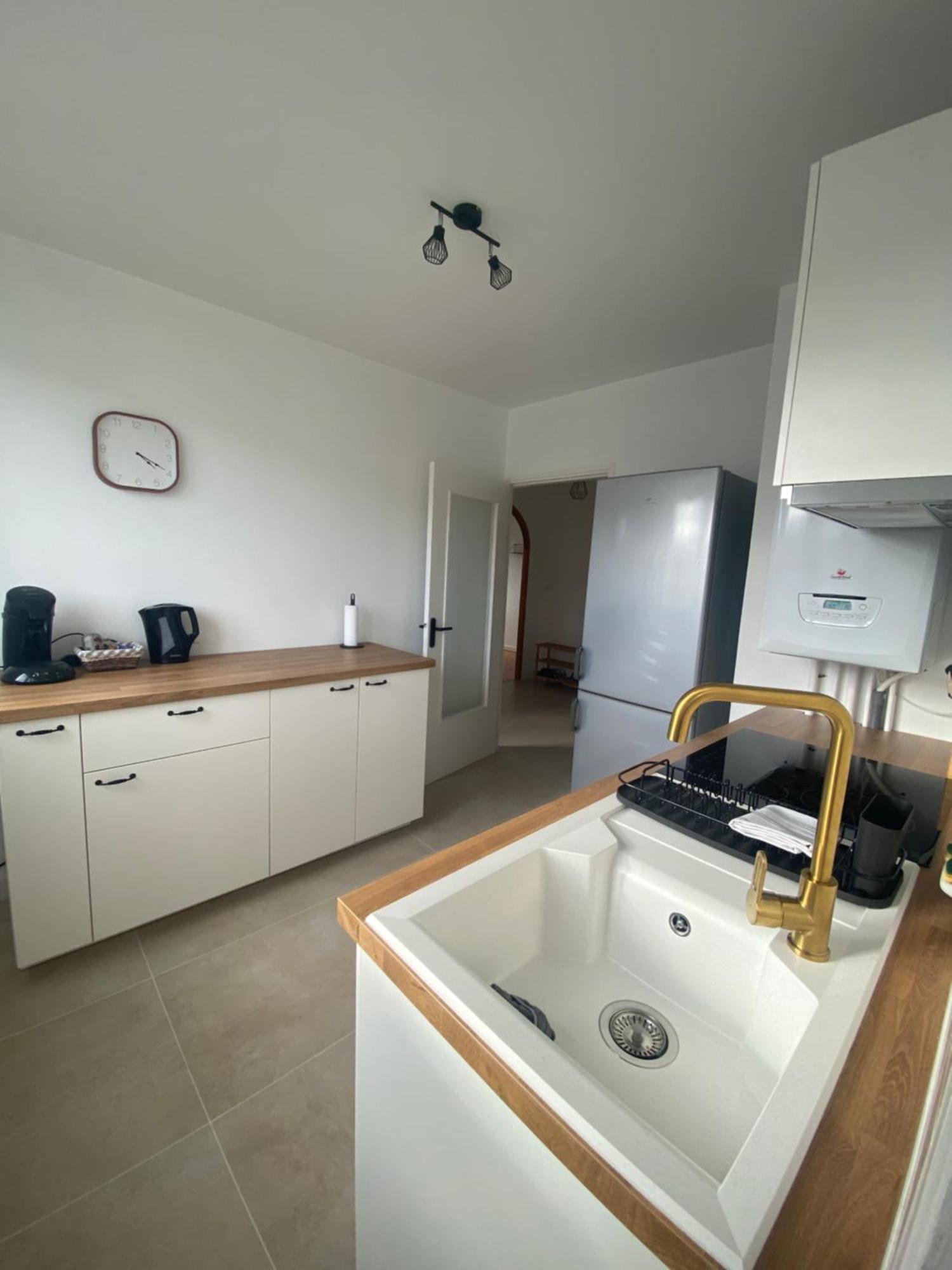 Appartement Spacieux Et Chaleureux - 4Pers - Refait A Neuf - Parking Privatif - Proches Axes, Commerces Et Services - Check In 24-24 Lempdes Екстериор снимка