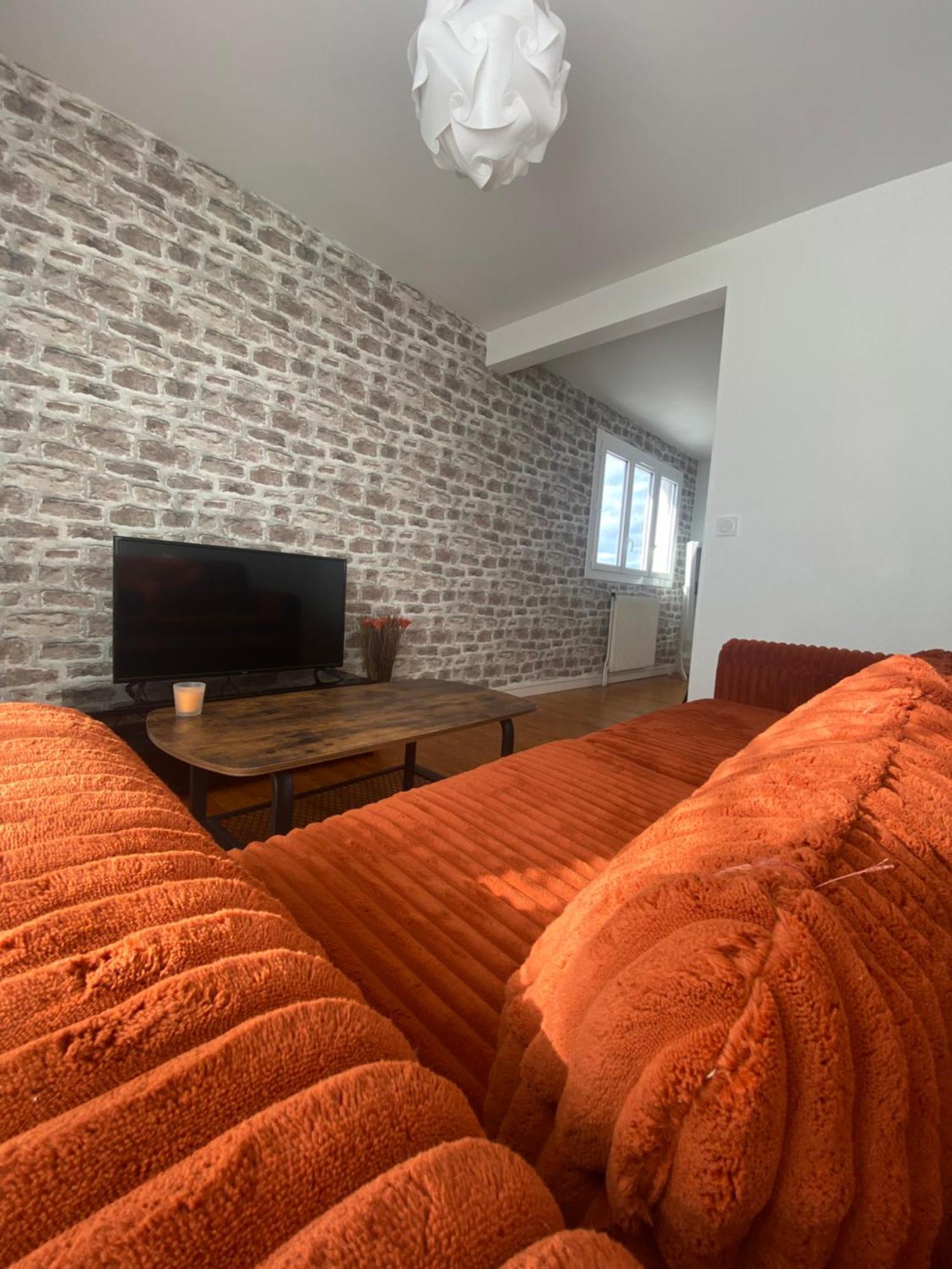 Appartement Spacieux Et Chaleureux - 4Pers - Refait A Neuf - Parking Privatif - Proches Axes, Commerces Et Services - Check In 24-24 Lempdes Екстериор снимка