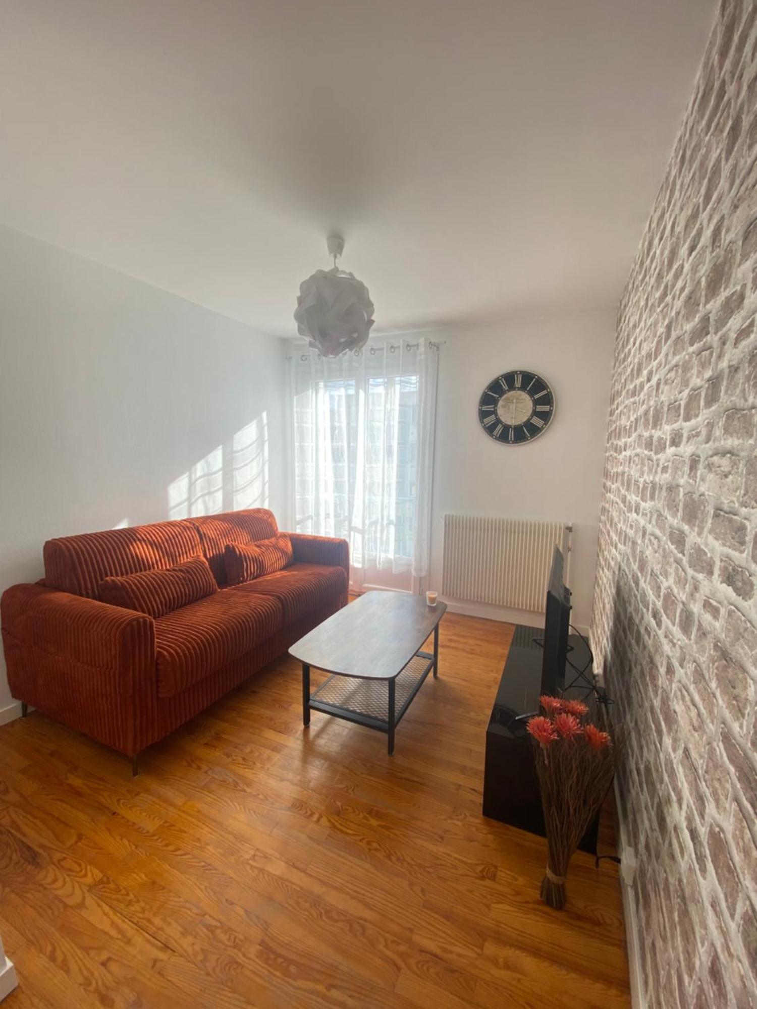 Appartement Spacieux Et Chaleureux - 4Pers - Refait A Neuf - Parking Privatif - Proches Axes, Commerces Et Services - Check In 24-24 Lempdes Екстериор снимка